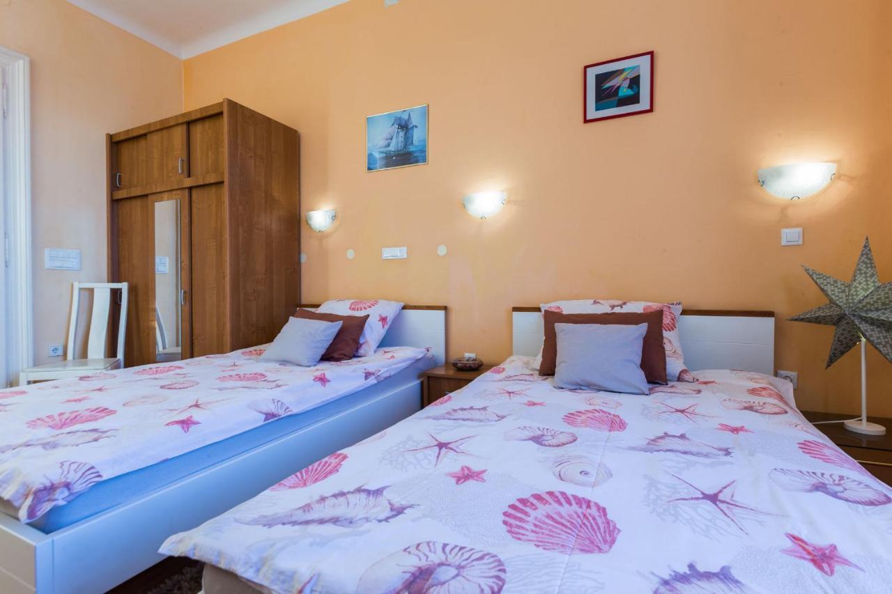 Bristol Lux 3Br Apartment With View ซาดาร์ ภายนอก รูปภาพ